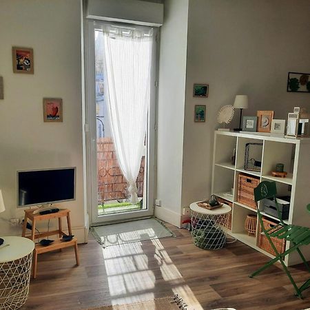 Le Studio D'En O, Au Coeur De La Haute Ville De Pornic. 外观 照片