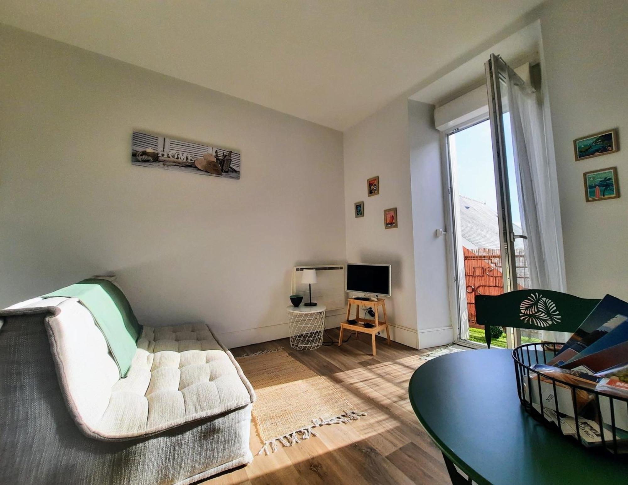 Le Studio D'En O, Au Coeur De La Haute Ville De Pornic. 外观 照片